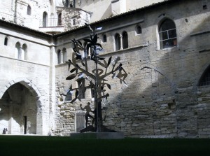 Sculpture in palace courtyard